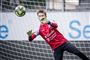 Frederik Rønnow er reserve for Kasper Schmeichel på det danske landshold.