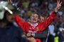 Ole Gunnar Solskjær scorede sejrsmålet i Champions League-finalen i 1999. Nu er hans trøje blevet solgt på en auktion.