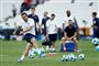 Frank Lampard er manager, men han kan stadig træne med på banen. Den nye Chelsea-manager har overtaget et hold uden verdenstjernen Eden Hazard.