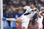 Zlatan Ibrahimovic sparkede stolpen i vrede over en manglende aflevering fra en holdkammerat, men dernæst scorede han to gange for Los Angeles Galaxy, der vandt 2-0 over FC Dallas.