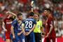 Chelsea-anfører Cesar Azpilicueta fik et gult kort af dommeren Stephanie Frappart, som generelt dømte en god kamp onsdag aften i tyrkiske Istanbul.