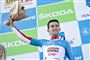 Tiesj Benoot fra Lotto Soudal blev onsdag iklædt Danmark Rundts blå førertrøje, efter at han vandt 1. etape, der havde både start og mål i Silkeborg.