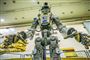 Et russisk Sojus-rumfartøj med en menneskelignende robot om bord var lørdag ikke i stand til at blive koblet sammen med Den Internationale Rumstation, ISS, på det planlagte tidspunkt. Den menneskelignende robot Fedor, som er fastspændt på et sæde med et lille russisk flag i hånden, skulle ifølge planen være 10 dage i rummet.