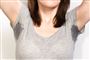 Fire procent af danskerne kæmper med lidelsen hyperhidrosis, som giver overdreven svedproduktion på kroppen, fortæller speciallæge i hudsygdomme Lisa Secher. (Arkivfoto)