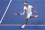Roger Federer avancerede fra anden runde i US Open, da han slog verdens nummer 99.
