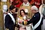 Prins Gabriel blev døbt den 1. december 2017. Her sammen med sine forældre, prins Carl Philip (tv.) og prinsesse Sofia (midten). (Arkiv)