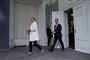 Statsminister Mette Frederiksen (S), udenrigsminister Jeppe Kofod (S) og forsvarsminister Trine Bramsen (S) præsenterede fredag fire nye danske militære bidrag.