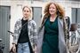 Pernille Skipper (EL) og Rosa Lund (EL) ankommer til de røde partiers møde om Støjberg-kommission i Justitsministeriet.