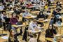 Elever, der har taget 10. klasse på en prøvefri skole, skal til optagelsesprøve for at komme i gymnasiet - uanset, hvor godt de klarede sig til 9. klasses afgangseksamen. (Arkivfoto)