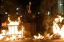 Barcelona har været ramt af omfattende protester og uroligheder, efter at ni separatistledere fra Catalonien mandag blev idømt fængselsstraffe ved Spaniens Højesteret.