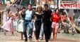 Grease-kostume solgt for millioner