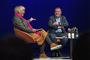 Foran 780 mennesker i Tivoli Friheden i Aarhus fortæller Venstrs tidligere formand Lars Løkke Rasmussen om da, han trak sig som partiformand. Lars Løkke er på foredragsturné sammne med journalist og forfatter Kirsten Jacobsen, der har skrevet bogen "Befrielsens øjeblik - samtaler med Lars Løkke Rasmussen".