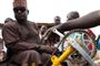 Den 37-årige Yahaya Usman, der er mest kendt som Yahaya Makaho, er en blind sanger, som er blevet superstjerne  i det nordlige Nigeria. Han siger, at han har brudt udbredte forestillinger om, at en blind kun kan sidde og tigge om almisser på gaden.