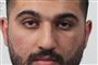 Den flygtede er 24-årige Hemin Dilshad Saleh. Han er 183 centimeter høj, almindelig til kraftig af bygning, har sort, kort hår, brun hud og formentlig fuldskæg.