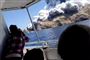 Personer på både, der sejlede omkring øen, blev mandag vidner til det fatale vulkanudbrud på White Island i New Zealand.