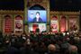 Lederen af den libanesiske Hizbollah-milits, Hassan Nasrallah, taler søndag til sine tilhængere under en begravelsesceremoni for den dræbte iranske general Qassem Soleimani. Ceremonien fandt sted i de sydlige forstæder til Libanons hovedstad, Beirut, hvor Hizbollah har kontrollen.