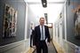 Justitsminister Nick Hækkerup (S) og regeringen har ikke umiddelbart tænkt sig at ændre væsentligt på forholdene på Udrejsecenter Ellebæk, selvom de bliver stærkt kritisteret af Europarådets Torturkomité.