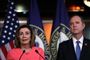 Demokraten Adam Schiff skal stå i spidsen for en gruppe på syv demokrater, som skal lede rigsretssagen mod præsident Donald Trump. Adam Schiff ses her sammen med den demokratiske formand for Repræsentanternes Hus, Nancy Pelosi.