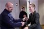 EU-præsident Charles Michel hilser statsminister Mette Frederiksen (S) velkommen inden svære EU-budgetforhandlinger om to uger.