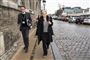 Børne- og undervisningsminister Pernille Rosenkrantz-Theil (S) på vej til møde om fremtiden for nationale test i Undervisningsministeriet i København.