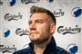 Arbejdsløs Bendtner sælger luksuslejligheden