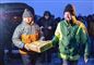 Den 26. februar 2018 bar Ivan Matus (tv.) og Fernando Ortega fra Chile en pakke frø fra deres land ind i Svalbards frøbank (Global Seed Vault). Her skal frøene opbevares som backup til kommende generationer, beskyttet mod klimaændringer, krige og naturkatastrofer. Der er plads til 4,5 millioner frøprøver i banken. Alle frø findes samtidig i en af verdens 1700 andre genbanker.