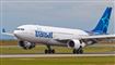 Corona-hysteri: Smidt ud af fly fordi baby hostede