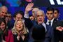 Den israelske premierminister, Benjamin Netanyahu, har kunnet se sit parti gå fra 32 til 36 mandater ved mandagens valg, hvor stemmerne næsten er talt op.
