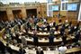 Folketinget hastebehandlede torsdag i sidste uge en lov, som giver sundheds- og ældreminister mulighed for at tage vidtgående værktøjer i brug for at bremse coronasmitte. Tirsdag træder den i kraft. 
