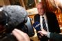 Folketingets formand, Henrik Dam Kristensen, takker i et brev danskerne og Folketinget for at stå sammen.