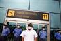 Mandskab fra den peruanske flåde står vagt foran Jorge Chaves International Airport i udkanten af Lima. Landet har lukket sine grænser for at mindske spredning af coronavirus. (Arkivfoto).