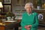 Mange føler smerte ved adskillelsen fra deres kære. Men nu - som under krigen - ved vi inderst inde, at det er det rigtige at gøre, sagde Storbritanniens 93-årige dronning Elizabeth i sin tv-tale om coronakrisen.