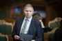Dansk Folkepartis Jens Henrik Thulesen Dahl ærgrer sig over, at undervisningsminister Pernille Rosenkrantz-Theil afviser enhver form for samvær for de hjemsendte, ældste skoleelever. (Arkivfoto)