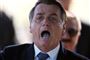 Brasiliens præsident, Jair Bolsonaro, har betegnet virusudbruddet som en "lille influenza". Lørdag døde yderligere 671 brasilianere som følge af virusudbruddet. (Arkivfoto).