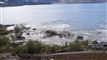 Dramatiske billeder - jordskred tager huse med i havet