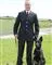 En politimand og hans sorte schæferhund Max 