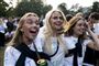 tre piger i Dyrehaven til "puttefest" i 2019 