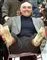Sean Connery sætter sit fodaftryk i cementen uden for Graumans Chinese Theatre i Los Angeles