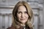Helle Thorning Schmidt kigger direkte ind i kameraet 