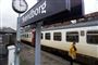 tog holder på stationen i Svendborg 