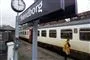 tog holder på stationen i Svendborg 