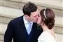 Prinsesse Eugenie kysser sin mand