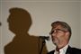 Frank Jensen foran en mikrofon 