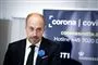 Magnus Heiunicke ved et tidligere corona pressemøde. Han ser alvorlig ud. 