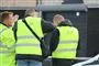 tre personer i gule veste med påskriften DUP