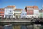 Nyhavn set fra skyggesiden