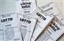 En stak lotto-kuponer.
