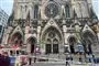 Katedral i New York set udefra 