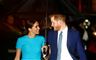 Harry og Meghan under paraply