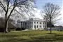 Billede af et juledekoreret Hvide Hus i Washington